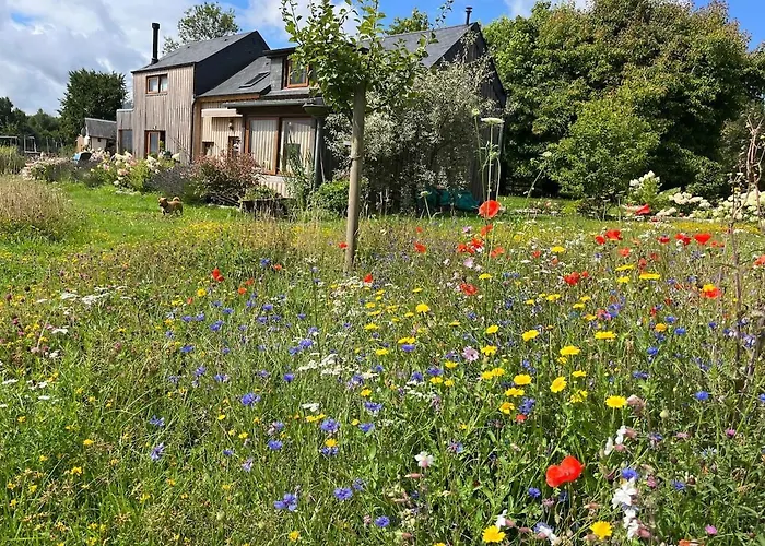 Prázdninový dům Maison De Charme Dans Un Ecrin De Verdure Et Calme *