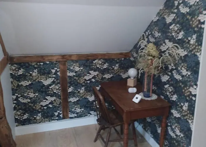 Maison De Charme Dans Un Ecrin De Verdure Et Calme Saint-Gâtien-des-Bois