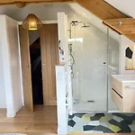 Maison De Charme Dans Un Ecrin De Verdure Et Calme Casa de Férias