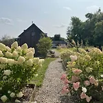 Casa de Férias Maison De Charme Dans Un Ecrin De Verdure Et Calme