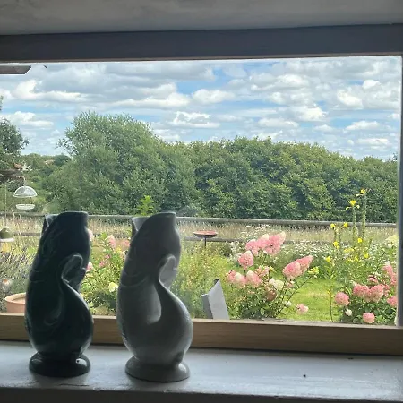 Maison De Charme Dans Un Ecrin De Verdure Et Calme 度假居