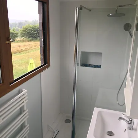 Maison De Charme Dans Un écrin De Verdure Et Calme Hébergement de vacances Saint-Gatien-des-Bois