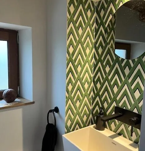 Maison De Charme Dans Un Ecrin De Verdure Et Calme 度假居 *