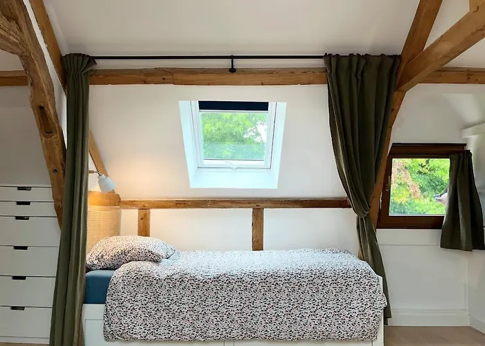 Maison De Charme Dans Un Ecrin De Verdure Et Calme * 圣加蒂安德布瓦