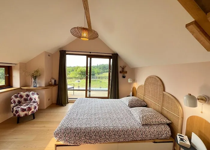 Maison De Charme Dans Un Ecrin De Verdure Et Calme 圣加蒂安德布瓦