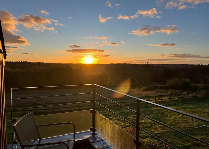 Maison De Charme Dans Un Ecrin De Verdure Et Calme